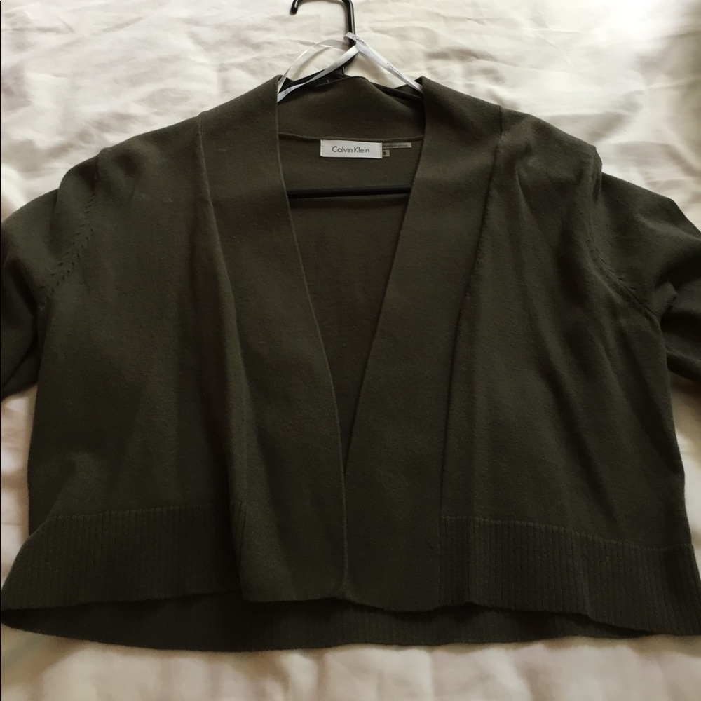 Calvin Klein Olive Green Crop Sweater - Picture 2 of 7